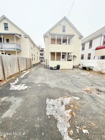 $360,000 | 5 Hawk Street, Schenectady, NY 12307