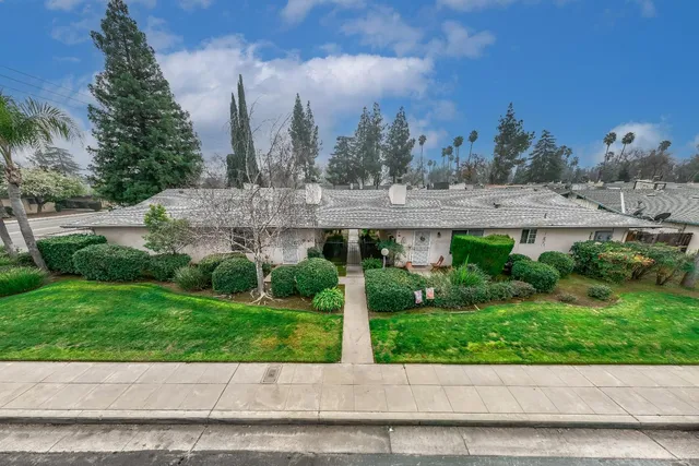 $899,000 | 10 West 9th Street, Clovis, CA 93612