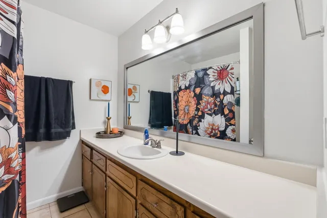 $899,000 | 10 West 9th Street, Clovis, CA 93612