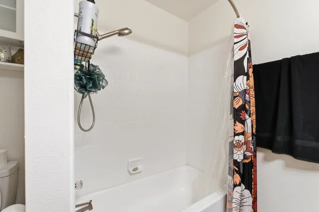 $899,000 | 10 West 9th Street, Clovis, CA 93612