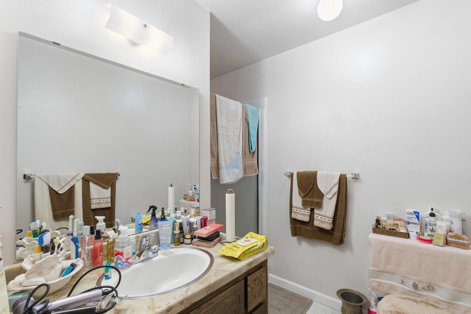 10 West 9th Street Clovis, CA 93612 - Photo 43 of 61