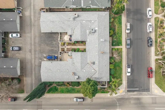 $899,000 | 10 West 9th Street, Clovis, CA 93612