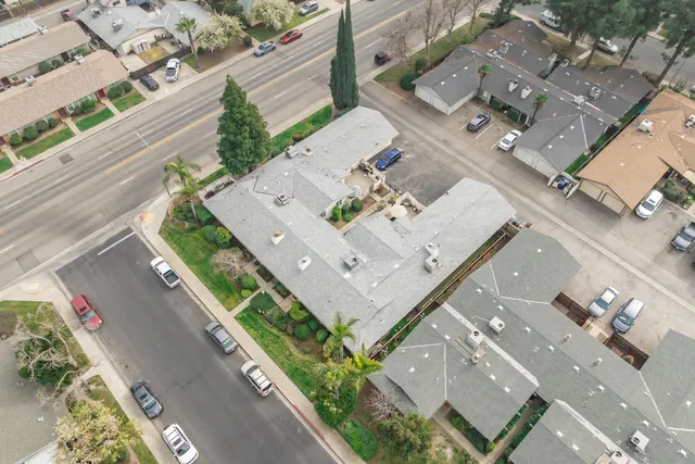 $899,000 | 10 West 9th Street, Clovis, CA 93612