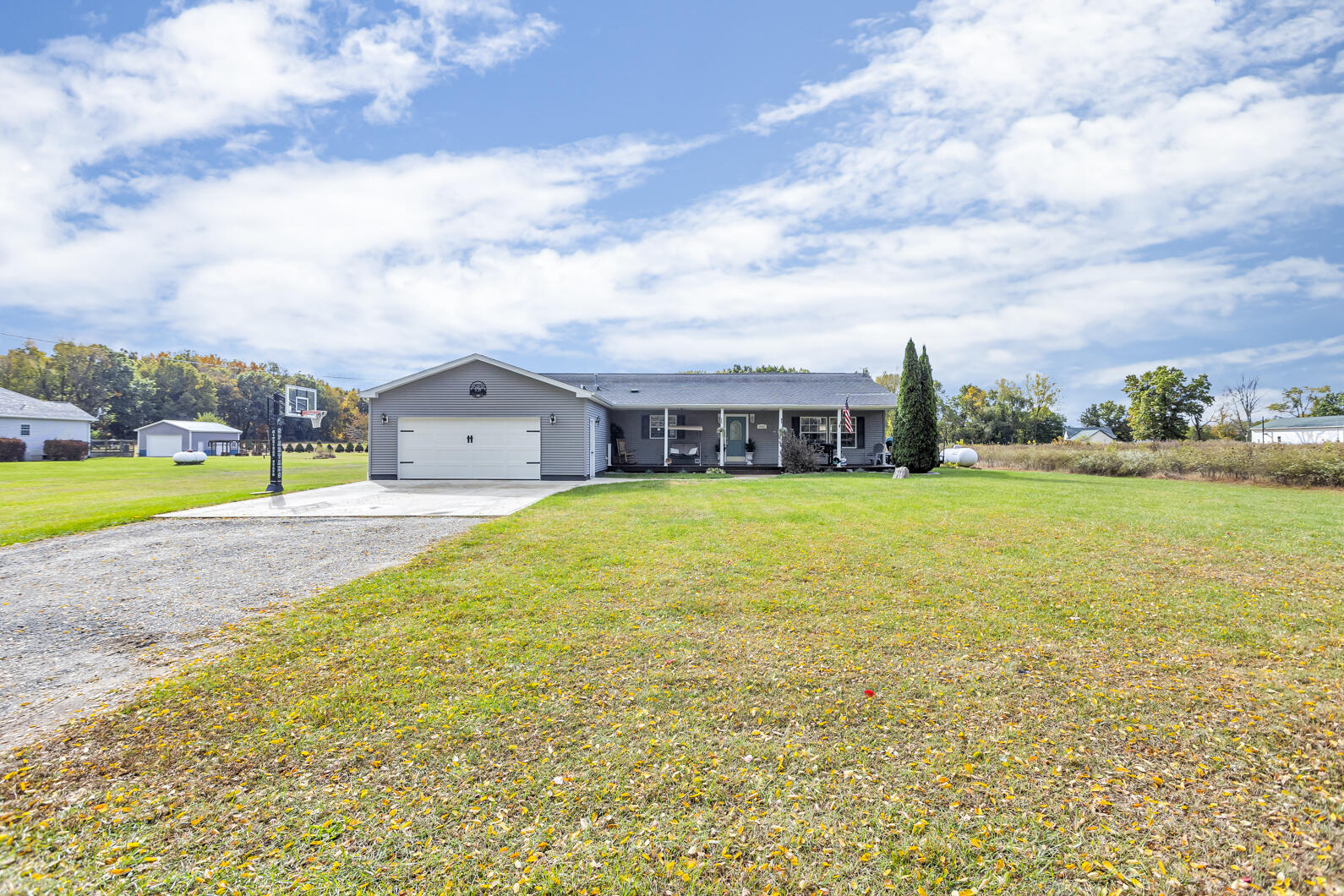 8025 Folks Road Hanover, MI 49241 - Photo 1 of 52 0N0A5020