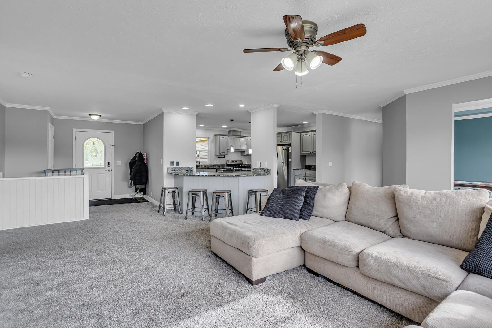 8025 Folks Road Hanover, MI 49241 - Photo 4 of 52 0N0A4884