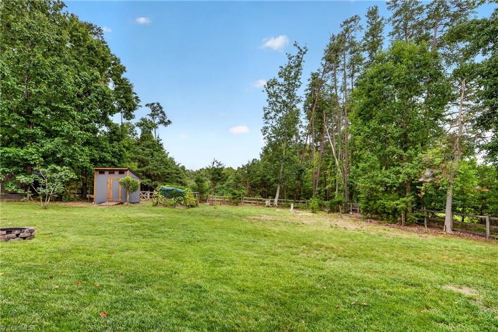 8915 Grove Park Drive Oak Ridge, NC 27310 - Photo 36 of 36 Gallery Image 36
