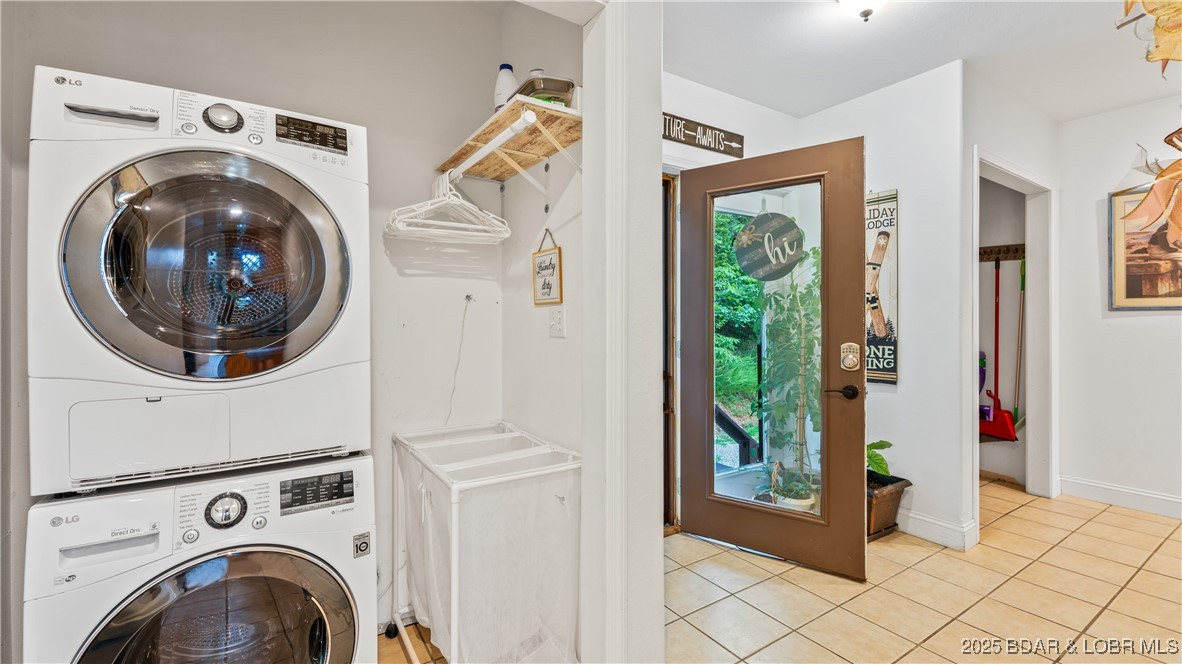 960 Spring Cove Road Sunrise Beach, MO 65079 - Photo 21 of 50