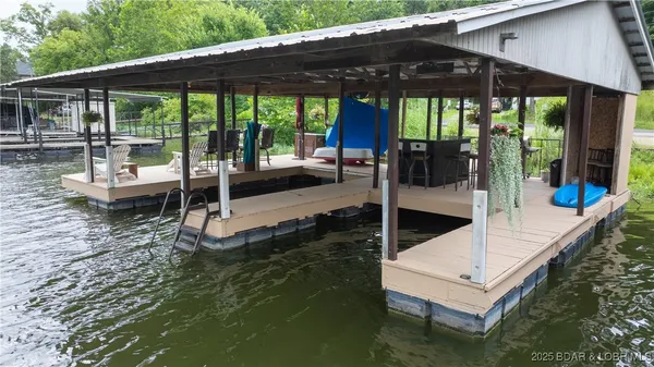$685,000 | 960 Spring Cove Road, Sunrise Beach, MO 65079