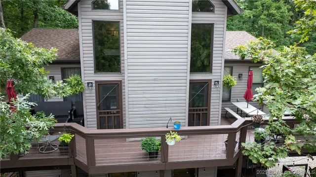 $695,000 | 960 Spring Cove Road, Sunrise Beach, MO 65079