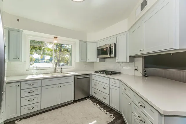 $490,000 | 1895 Dennis Avenue, Clovis, CA 93611