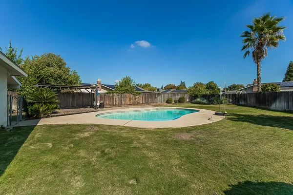 $505,000 | 1895 Dennis Avenue, Clovis, CA 93611
