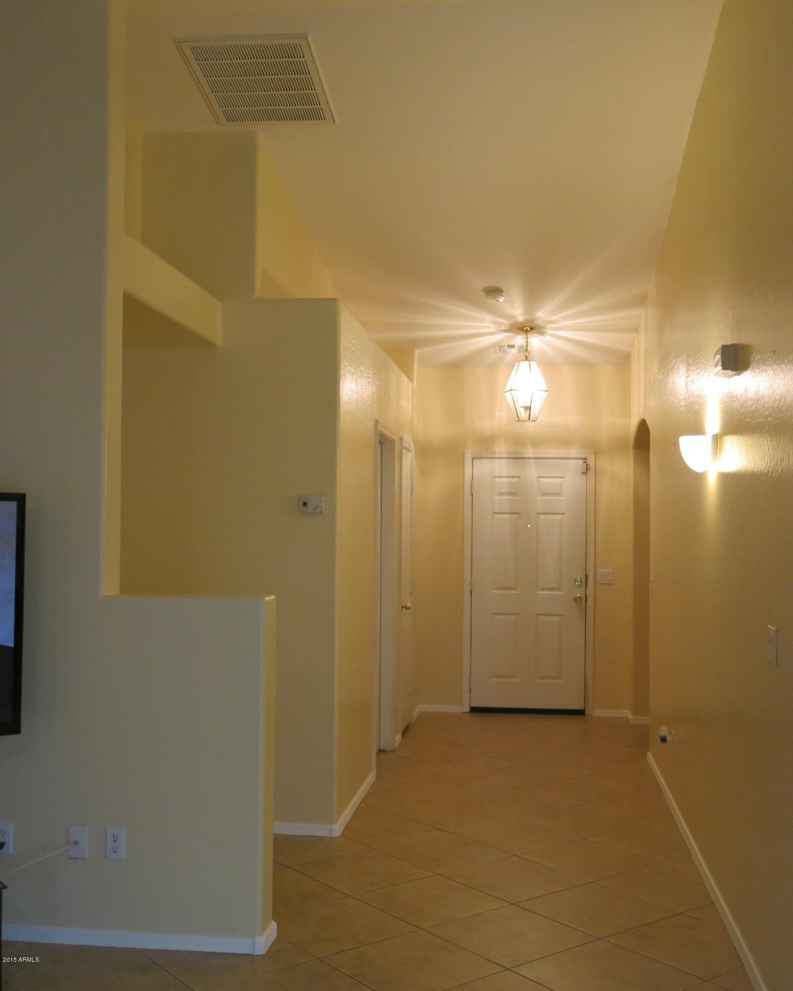 7323 West Cordes Road Phoenix, AZ 85043 - Photo 5 of 23 IMG_8426