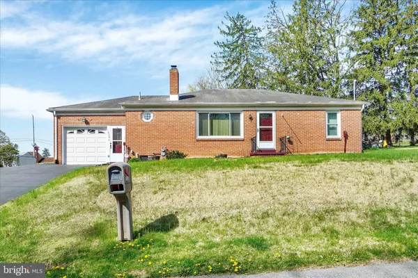 $252,000 | 1630 North East Street, York, PA 17406