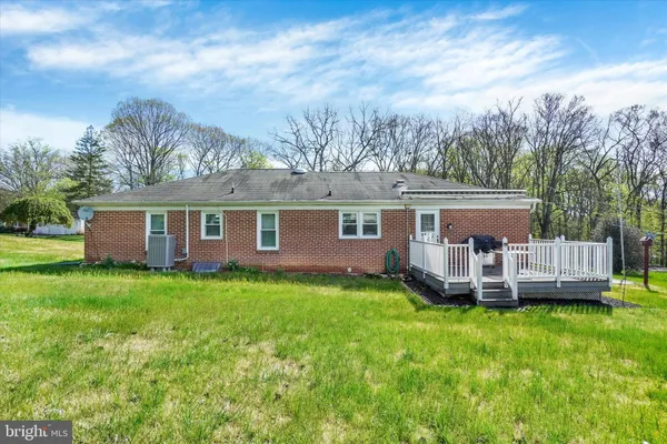 $252,000 | 1630 North East Street, York, PA 17406