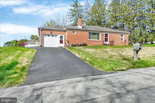 $252,000 | 1630 North East Street, York, PA 17406
