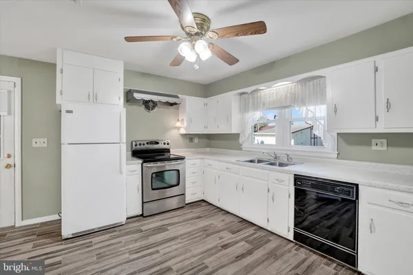 $252,000 | 1630 North East Street, York, PA 17406