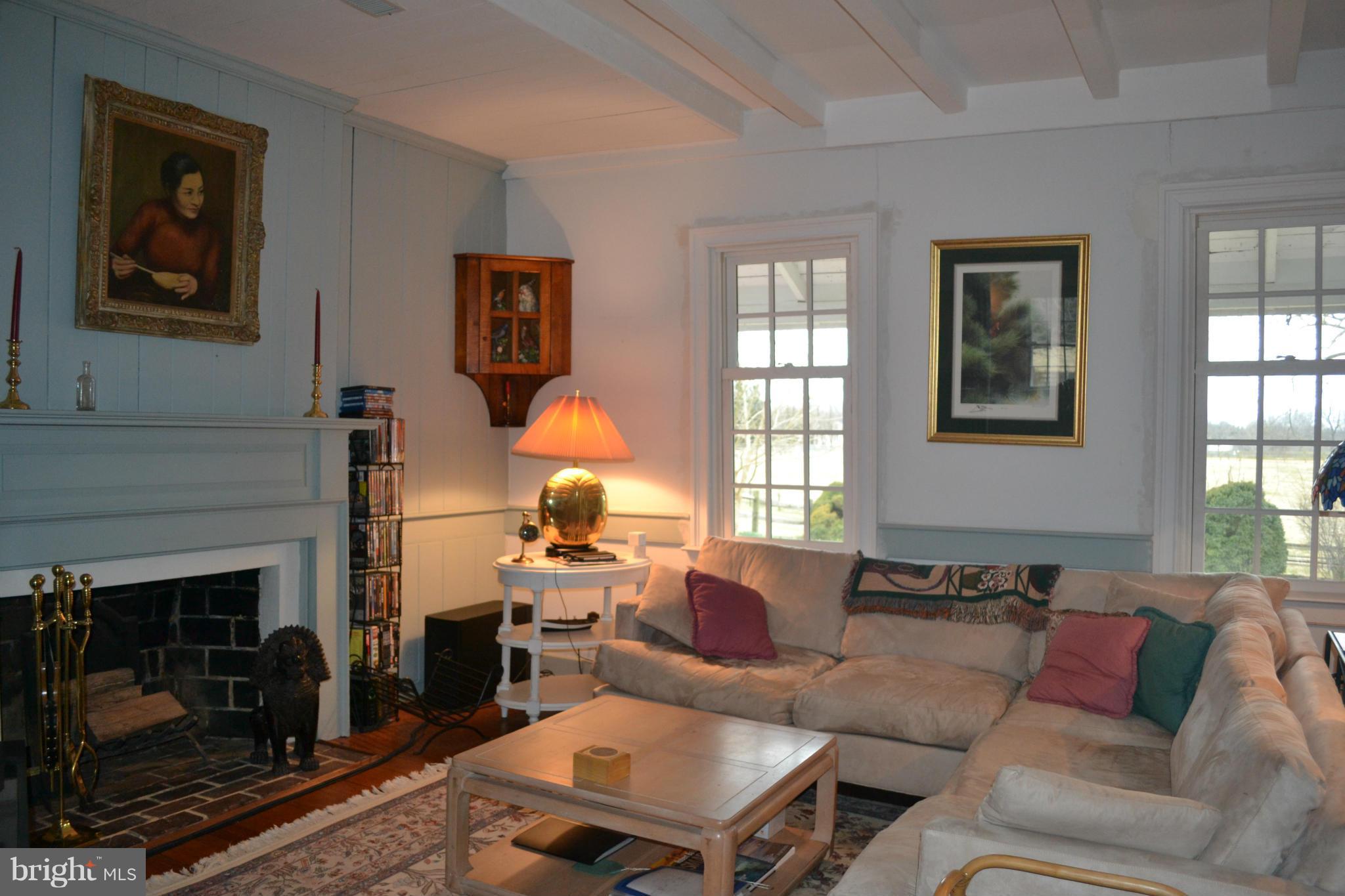 5635 Old Ridge Path Lane Lothian, MD 20711 - Photo 6 of 30 Living Room