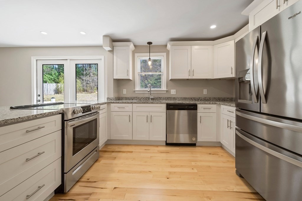 66 Smoke Hill Ridge Road Marshfield, MA 02050 - Photo 10 of 19 Gallery Image 10