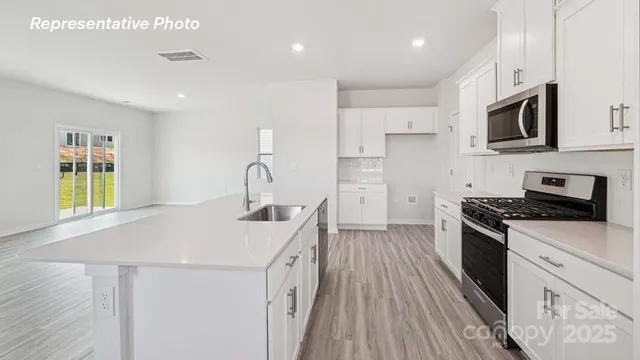 $339,000 | 1067 20th Ave Loop Southeast, Newton, NC 28658