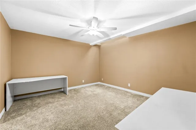 a view of a yard in front of the house