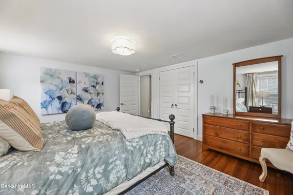 $1,695,000 | 1 Devon Road, Stockbridge, MA 01262