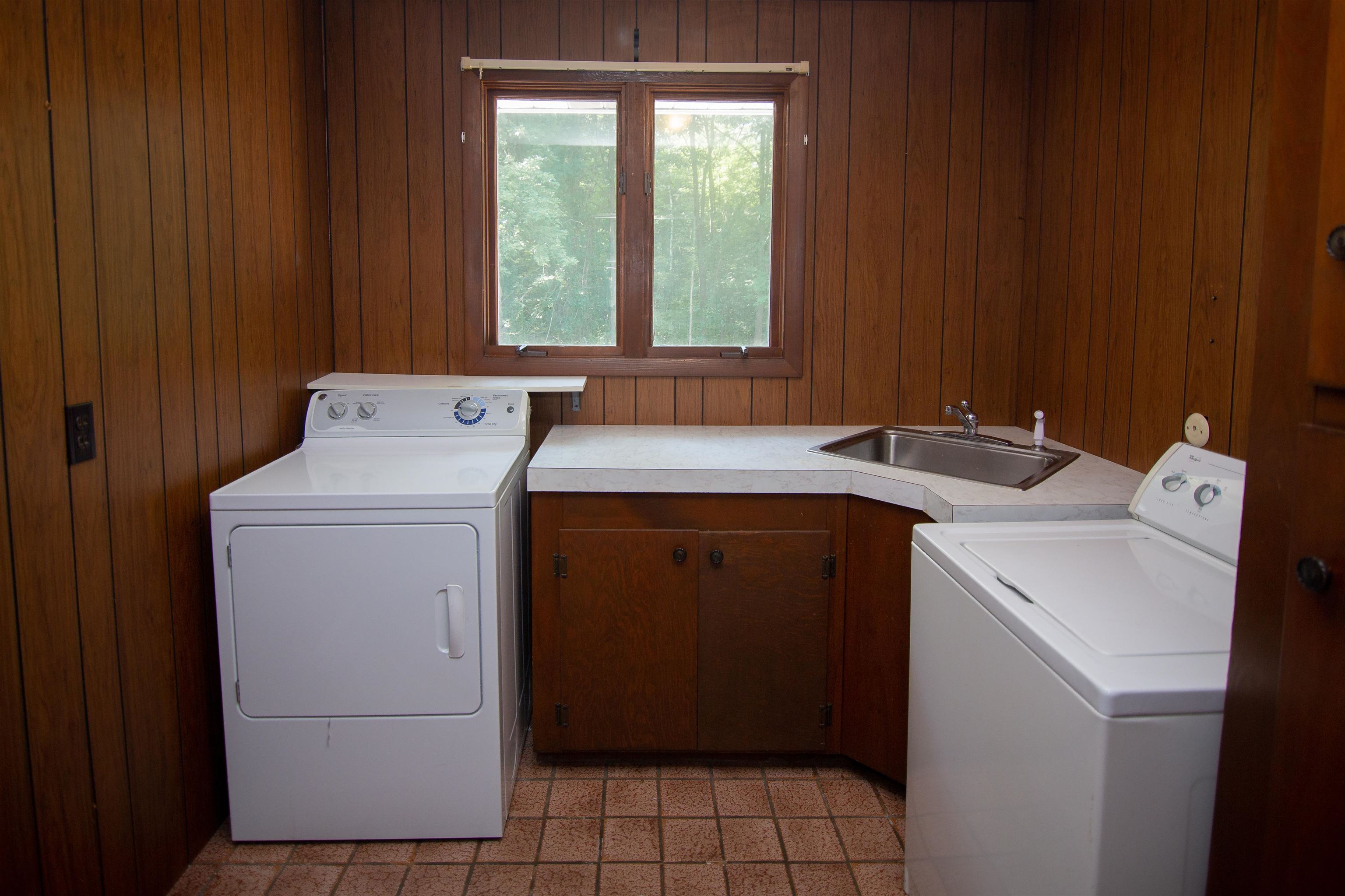 13 Emerson Road Nashua, NH 03062 - Photo 8 of 24