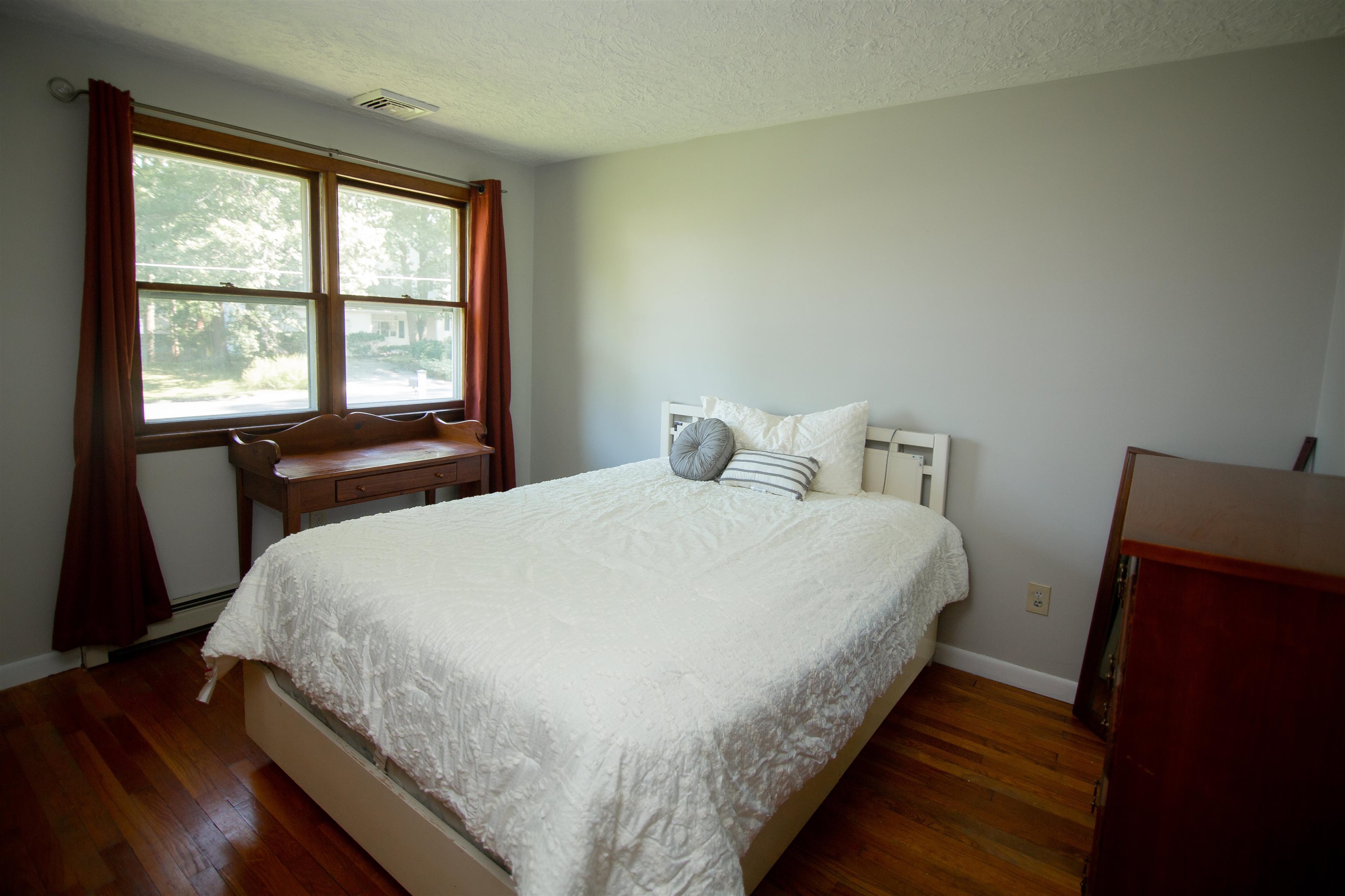 13 Emerson Road Nashua, NH 03062 - Photo 10 of 24