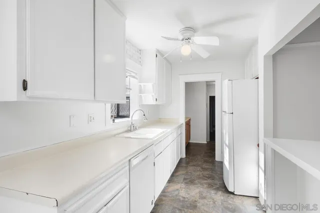 $2,795,000 | 812 H Avenue, Coronado, CA 92118