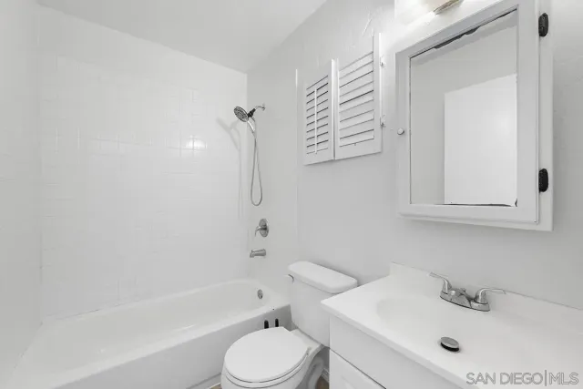 $2,795,000 | 812 H Avenue, Coronado, CA 92118