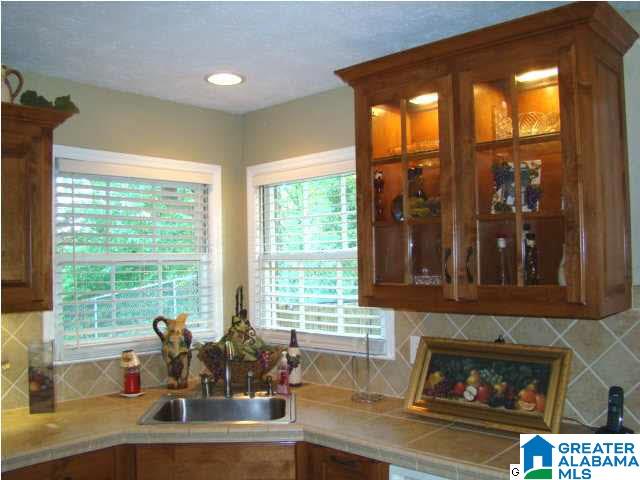 1225 Valleywood Road Oxford, AL 36203 - Photo 7 of 27