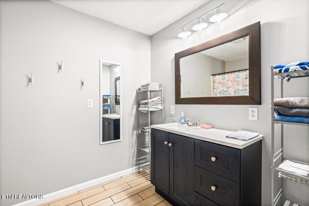 728 Indian River Boat Dock Road Jacksboro, TN 37757 - Photo 17 of 37 16-HOME 1