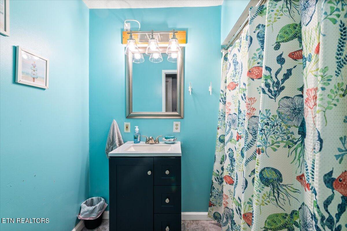 728 Indian River Boat Dock Road Jacksboro, TN 37757 - Photo 20 of 37 21-HOME 1