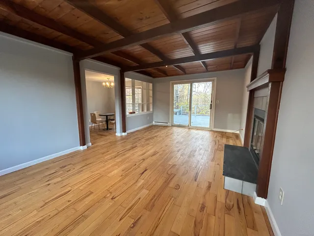 $4,990 | 185 Branchville Road, Ridgefield, CT 06877