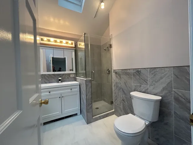 $4,990 | 185 Branchville Road, Ridgefield, CT 06877