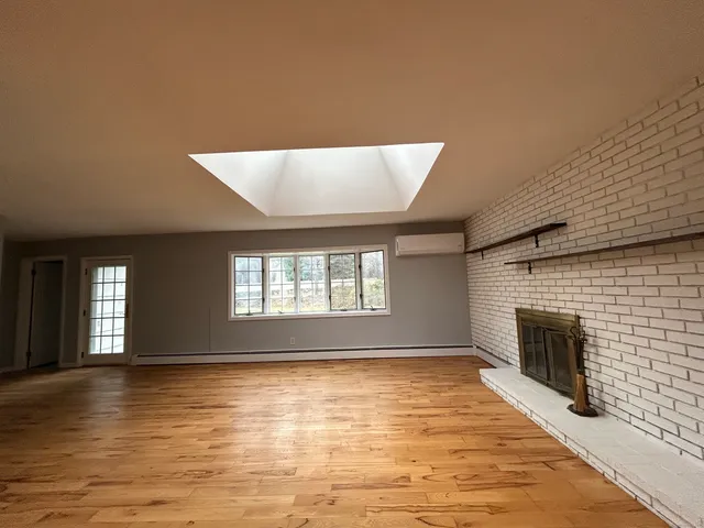 $4,990 | 185 Branchville Road, Ridgefield, CT 06877