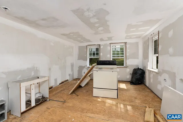 a view of a livingroom with a fireplace