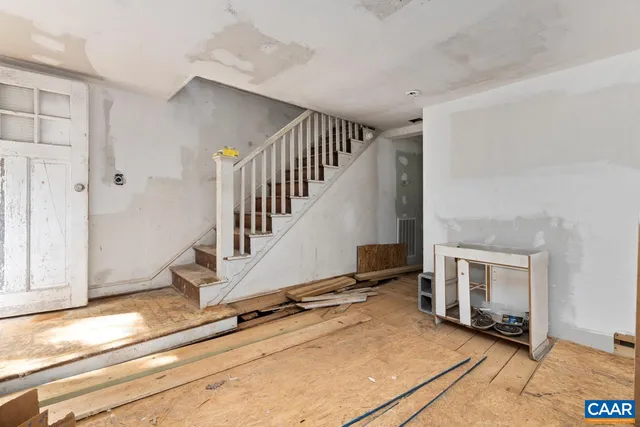 an empty room with windows