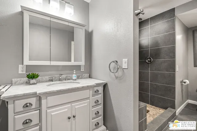 $199,000 | 313 Kona Lane, Palm Springs, CA 92264