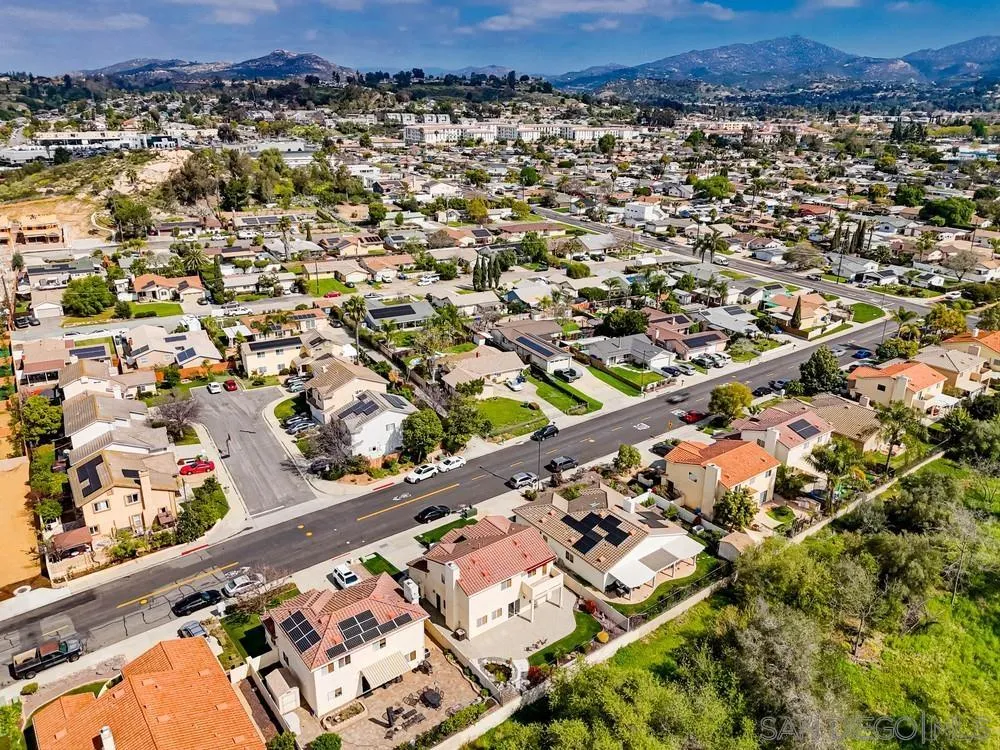 12701 Oak Knoll Road Poway, CA 92064 - Photo 43 of 47