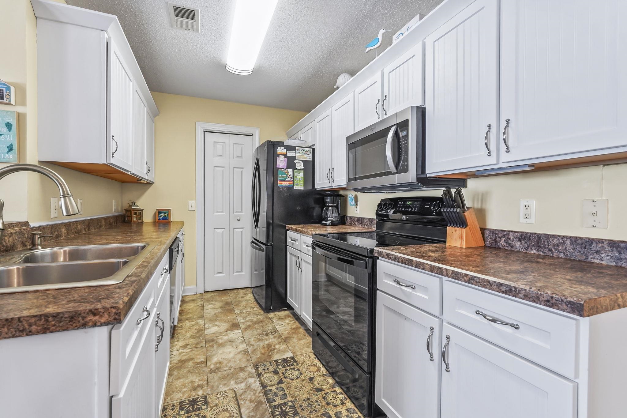 4280 Santolina Way, Unit B Murrells Inlet, SC 29576 - Photo 8 of 30