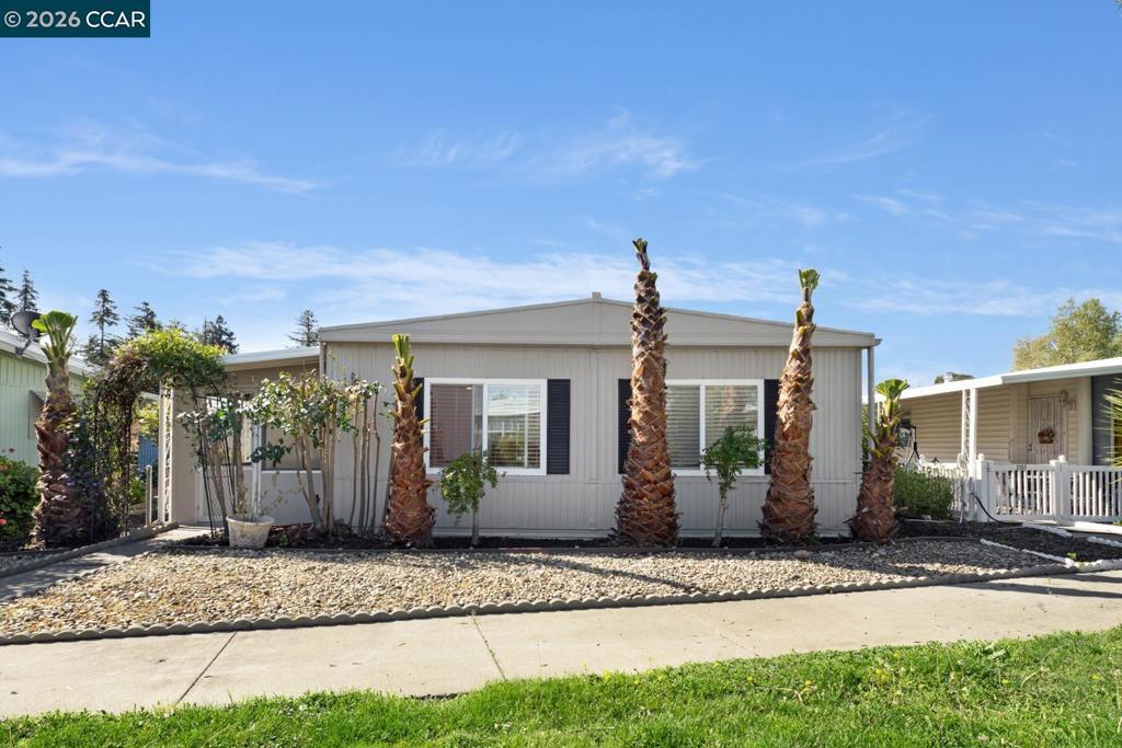 2159 Dalis Drive Concord, CA 94520 - Photo 25 of 45