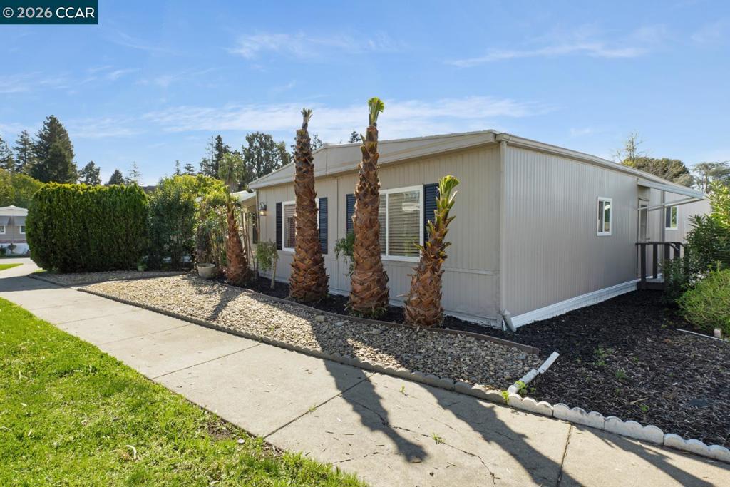 2159 Dalis Drive Concord, CA 94520 - Photo 26 of 45