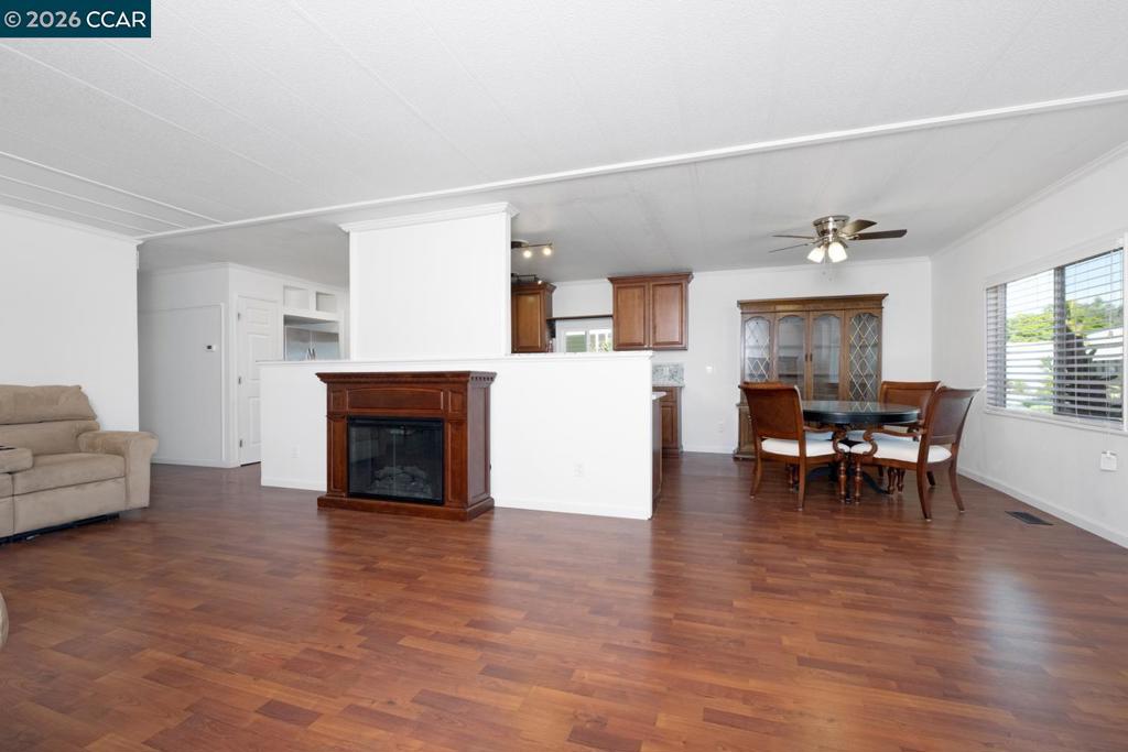 2159 Dalis Drive Concord, CA 94520 - Photo 4 of 45