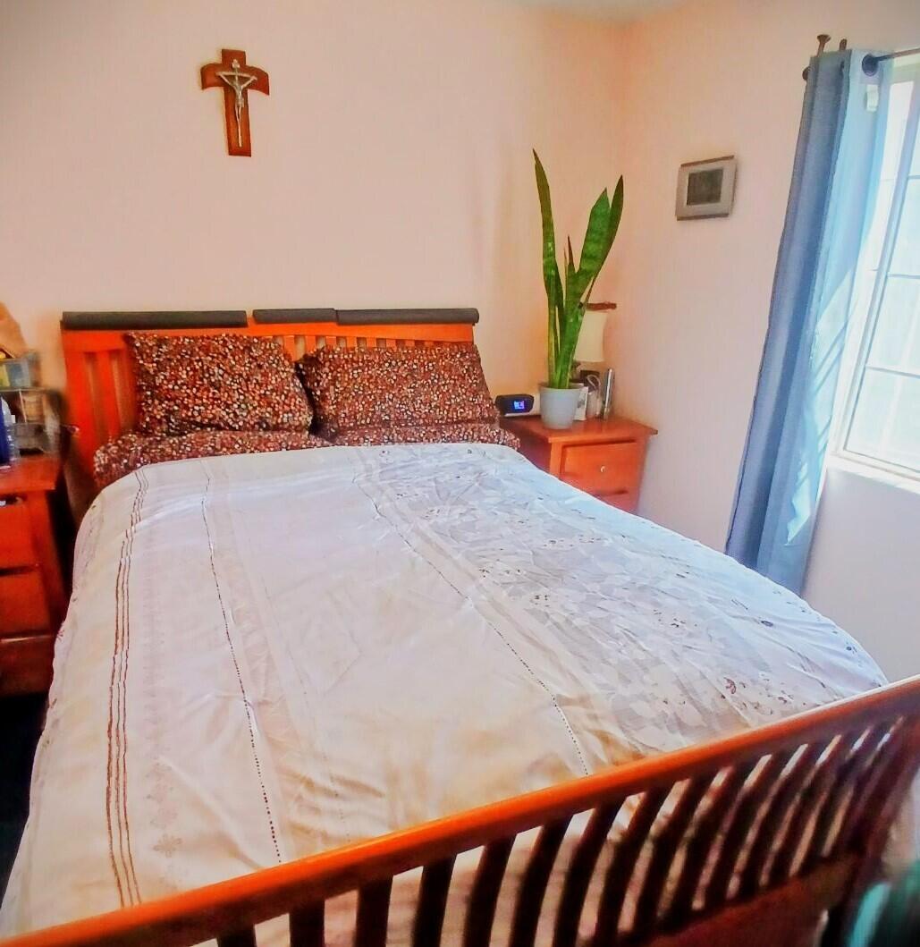 230-232 West 15th Street San Pedro, CA 90731 - Photo 11 of 22 99