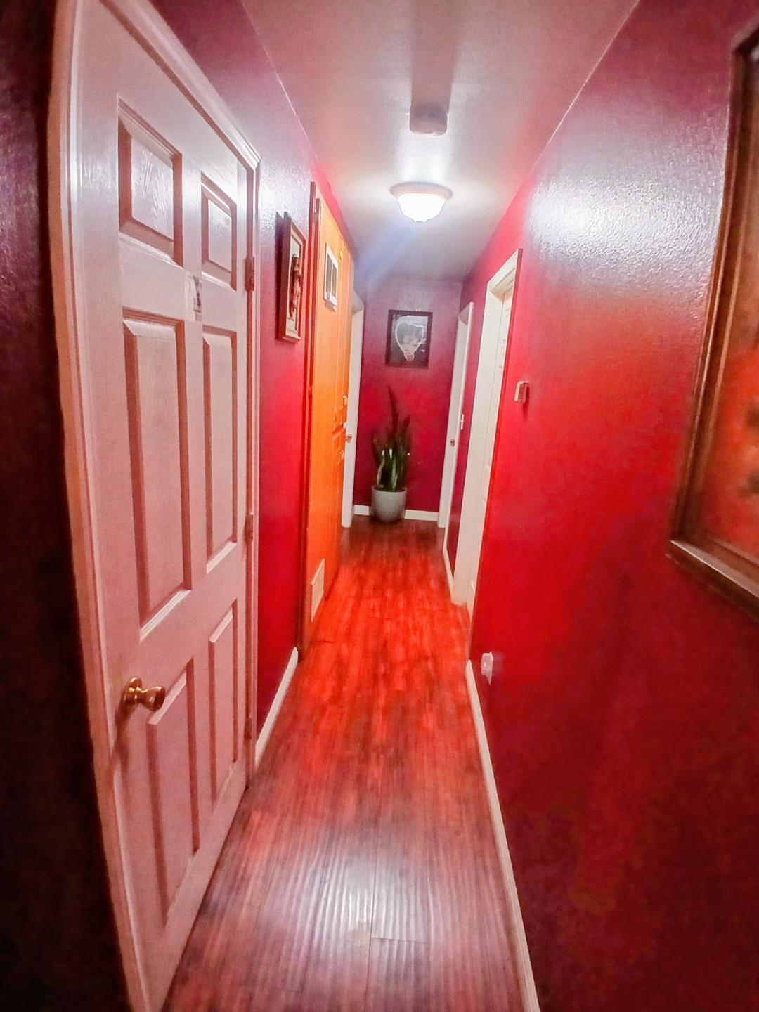 230-232 West 15th Street San Pedro, CA 90731 - Photo 8 of 22 7