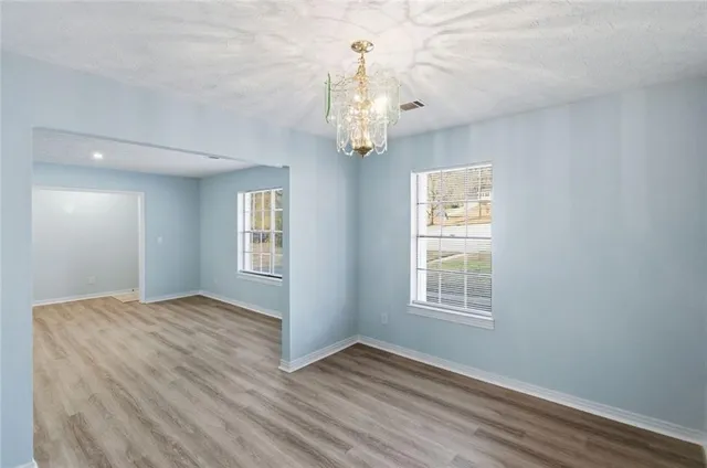 $279,900 | 1999 Sewing Circle, Lithonia, GA 30058