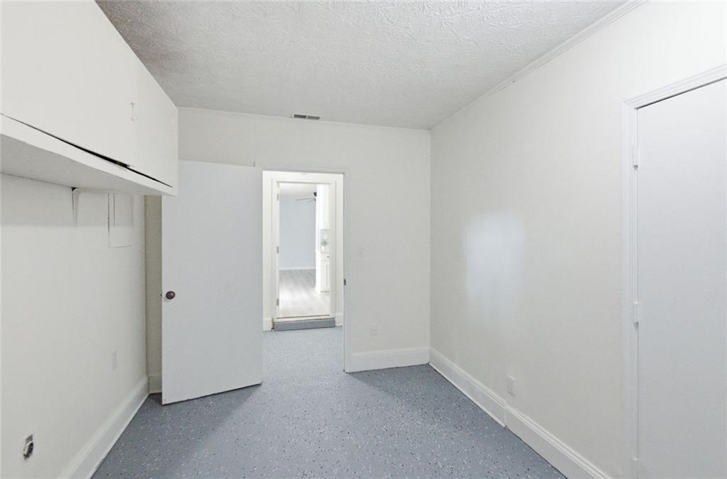 1999 Sewing Circle Lithonia, GA 30058 - Photo 15 of 31