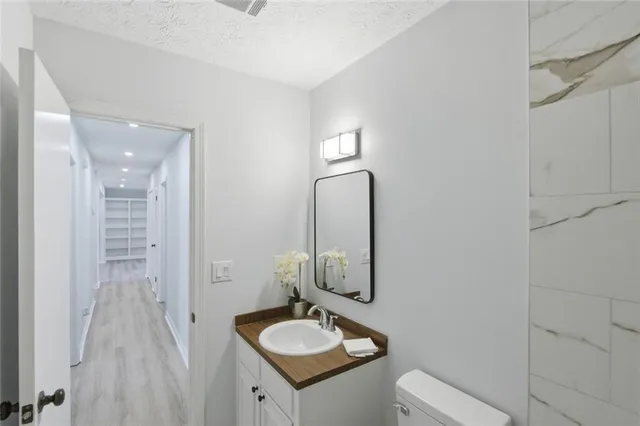 $279,900 | 1999 Sewing Circle, Lithonia, GA 30058