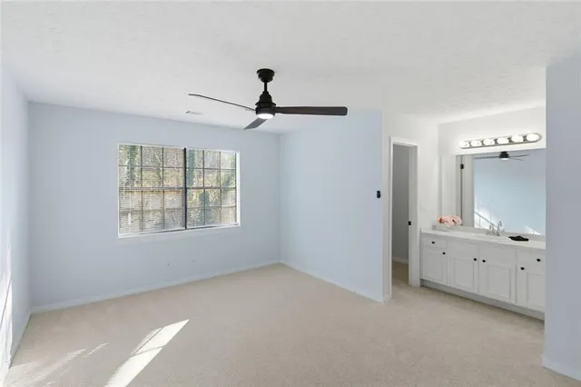 $279,900 | 1999 Sewing Circle, Lithonia, GA 30058