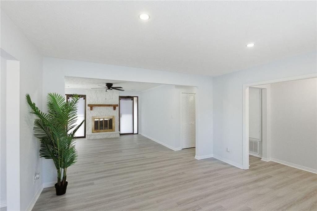 1999 Sewing Circle Lithonia, GA 30058 - Photo 3 of 31